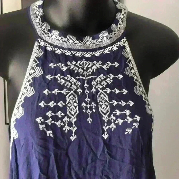 On the road blue halter dress blue, size small - Picture 4 of 5